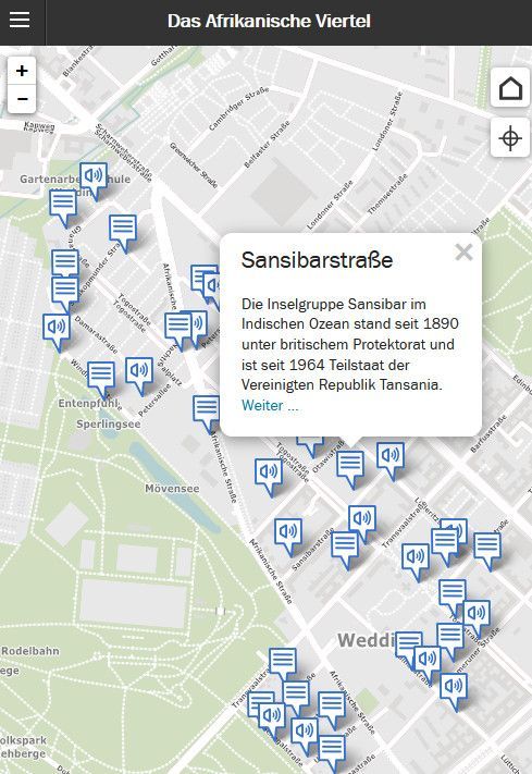 einer Gesamtansicht der Karte des Viertels mit mehreren blau-weißen Markierungen in Sprechblasenform und einem Textfeld, Smartphone-Version